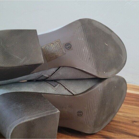 Journee Collection Womens Size 6.5 Gray Hartli D'Orsay Peep Toe Heel Sandals - Picture 7 of 11